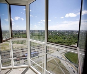 Панорамний балкон